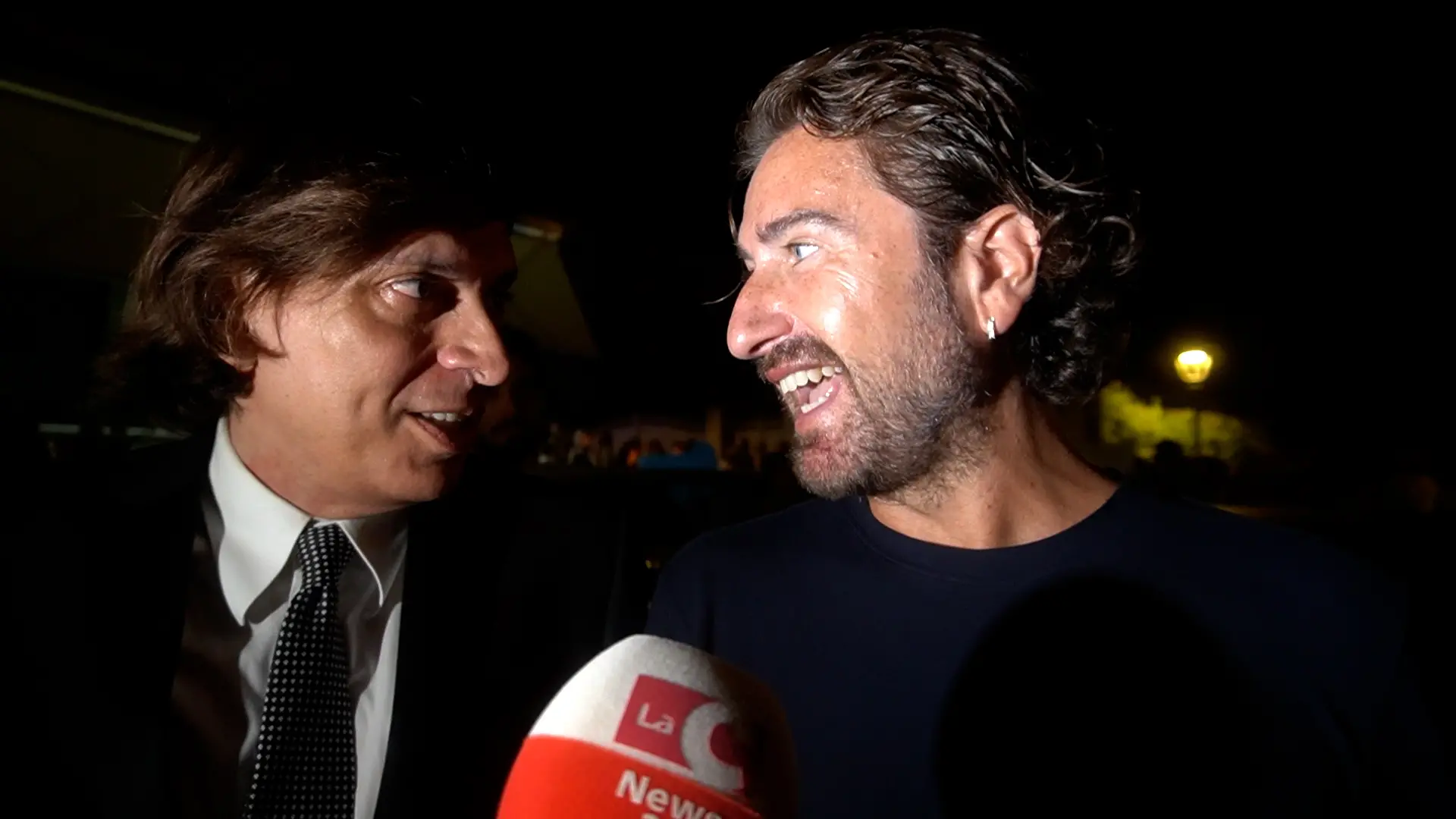 San Nicola Arcella, l'ironia di Alessandro Siani chiude l’Iconic film festival\n