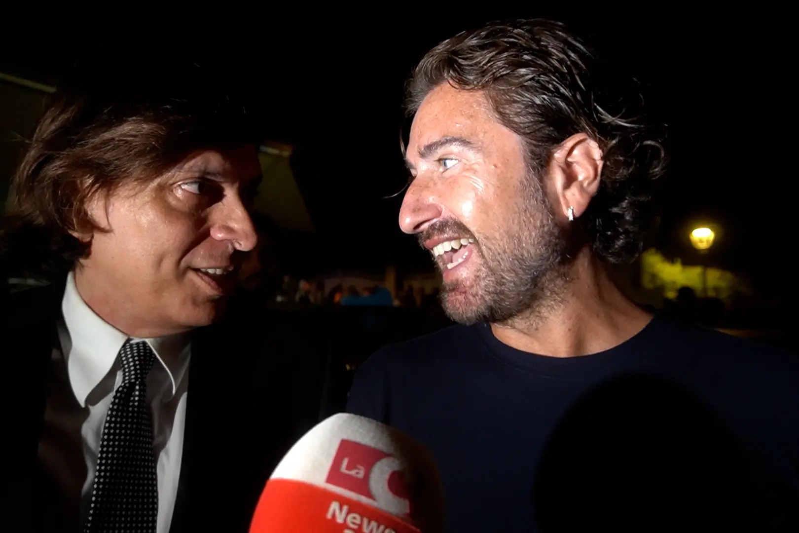 San Nicola Arcella, l'ironia di Alessandro Siani chiude l’Iconic film festival\n