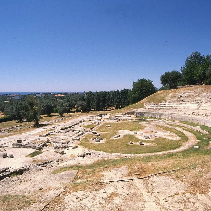 Il lamento, l'eredità della tragedia greca nella cultura calabrese di ieri e di oggi\n