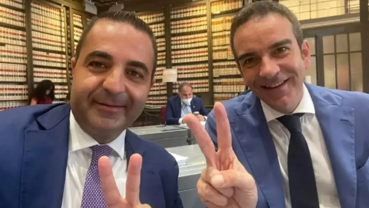 <p>Da sinistra Cannizzaro e Occhiuto</p>\\n