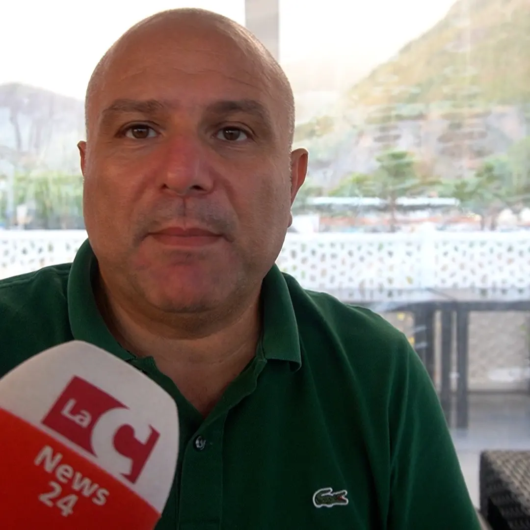Movida vietata agli under 14 a Praia, il sindaco: «Scelta da padre, troppi pericoli». Avviato il dialogo con il prefetto