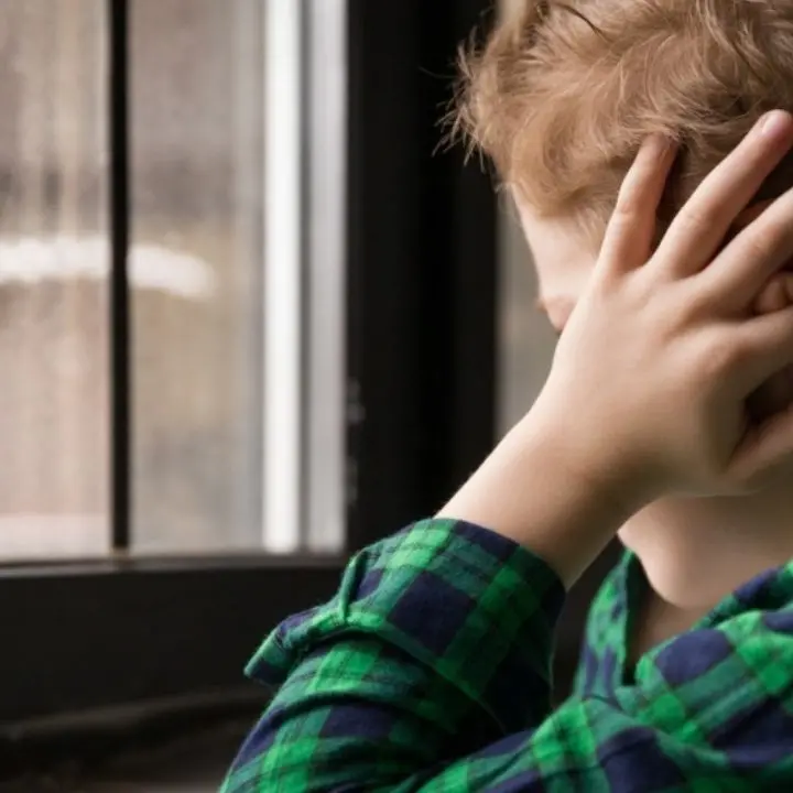 Rossano, il progetto “Campo Oltre” coinvolge ragazzi con autismo: ippoterapia, vela e attività sociali per favorire l’inclusione