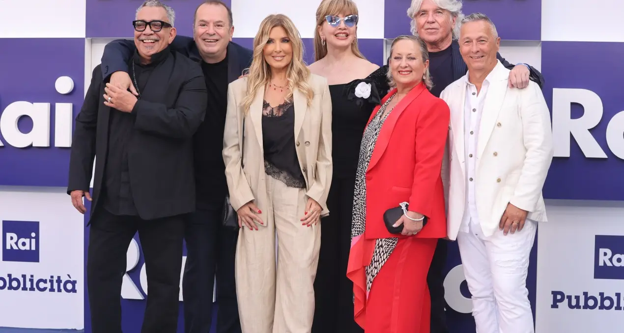 Ballando con le stelle, ventesima edizione da Oscar: torna Mariotto, ballerini e giudici confermati\n