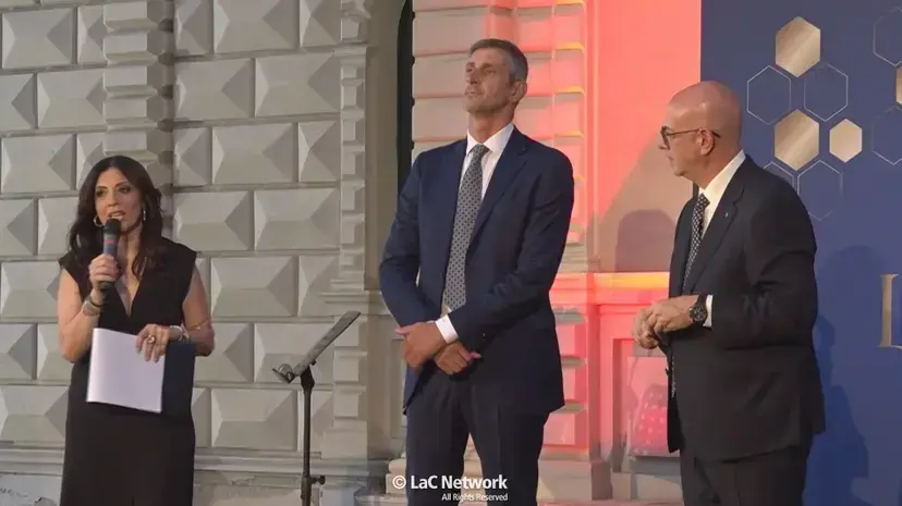 <p>Da sinistra Francesca Benincasa, Cristian Camisa, Franco Napoli</p>\\n