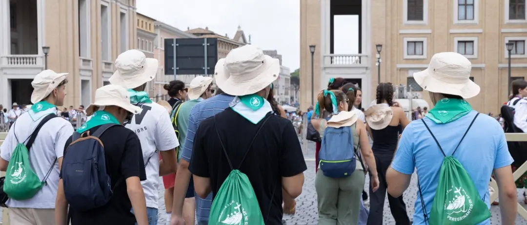 Canti, preghiere e pioggia: il Giubileo dei giovani trasforma Roma in un’unica grande casa spirituale\n