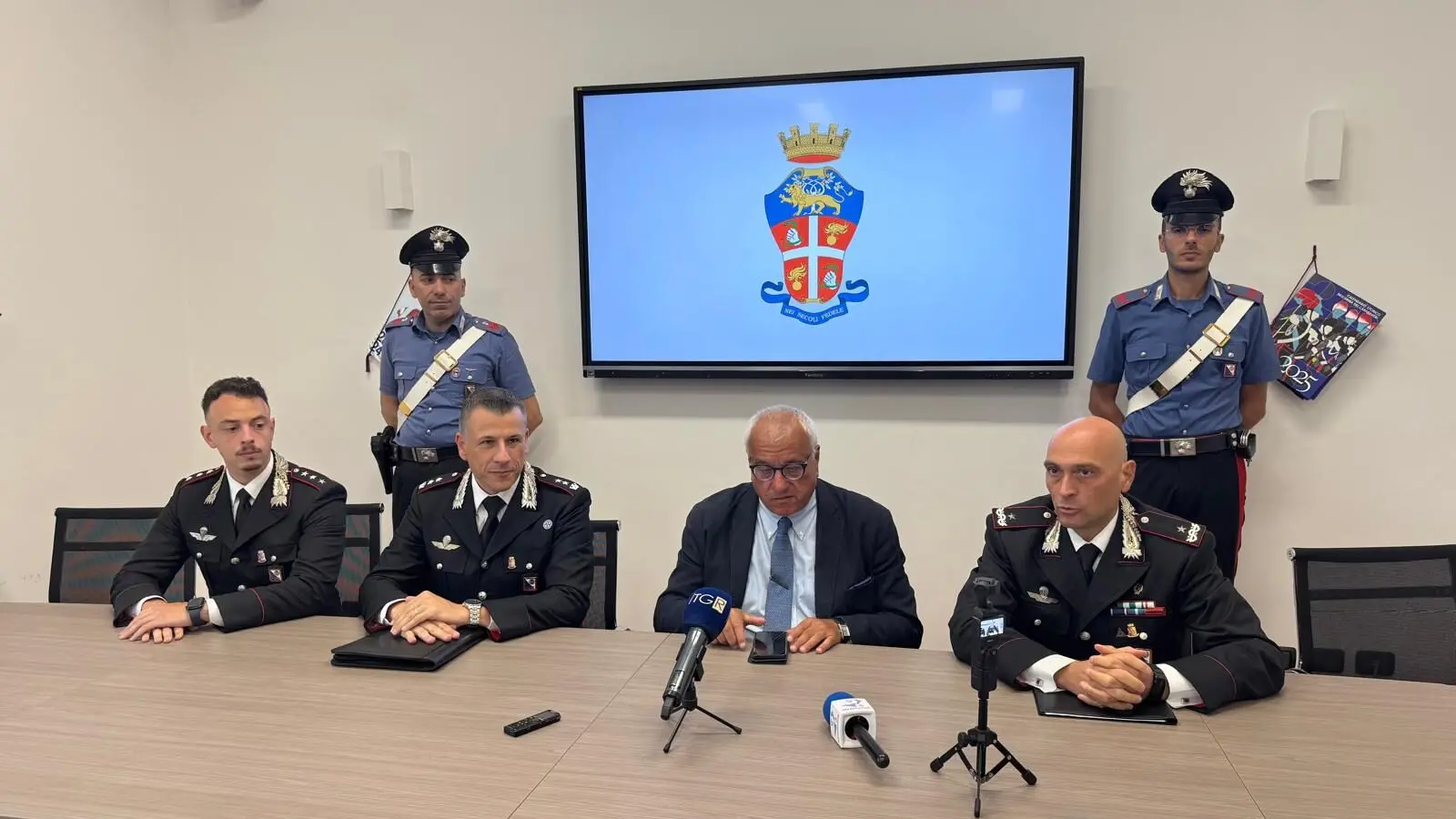 Uccise il compagno a Gioia Tauro, svolta nelle indagini.\u00A0Il procuratore Crescenti: «L’uomo sarebbe stato strangolato»\n