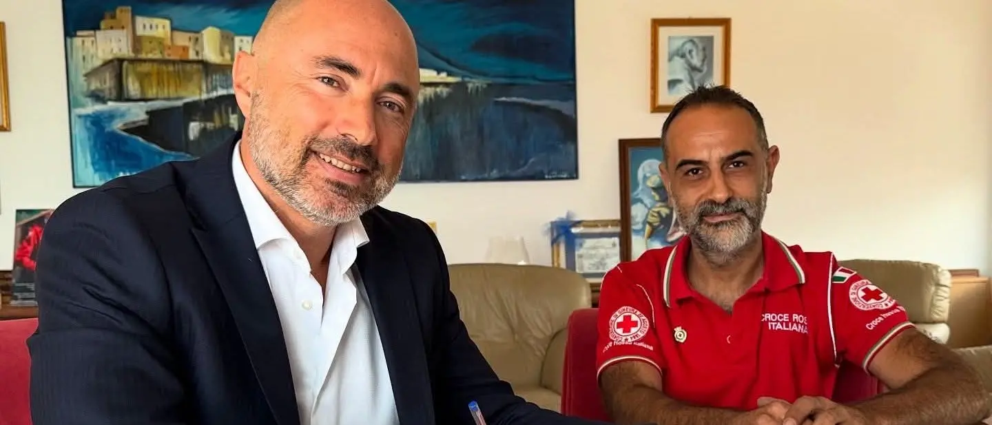 Firmato il protocollo d’intesa tra il Comune di Diamante e la Croce Rossa Italiana – Comitato ATC\n