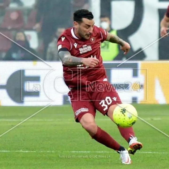 Calciomercato, la Reggina lavora per il ritorno di Montalto in amaranto: la situazione\n