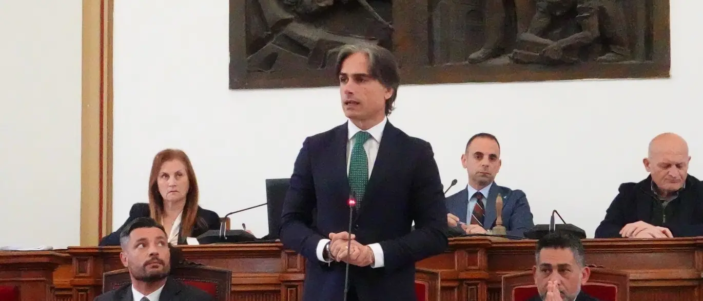 I tagli all’Alta velocità in Calabria, Falcomatà: «Questo Governo è una sciagura per il Sud»\n