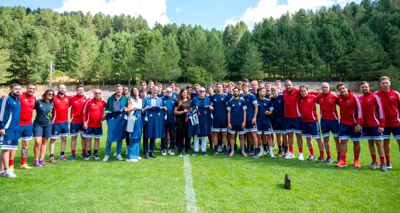 Il Cosenza saluta la Sila:\u00A0«Grazie, ci siamo sentiti a casa»\n