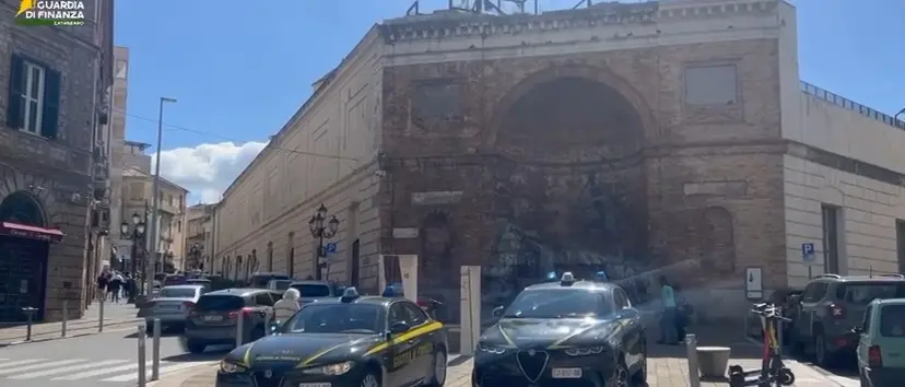 Falsi soggiorni in Calabria per riscuotere i contributi regionali: indagati 8 tour operator\n