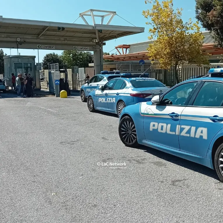 Catanzaro, commercianti e produttori in protesta al mercato agroalimentare Comalca\n