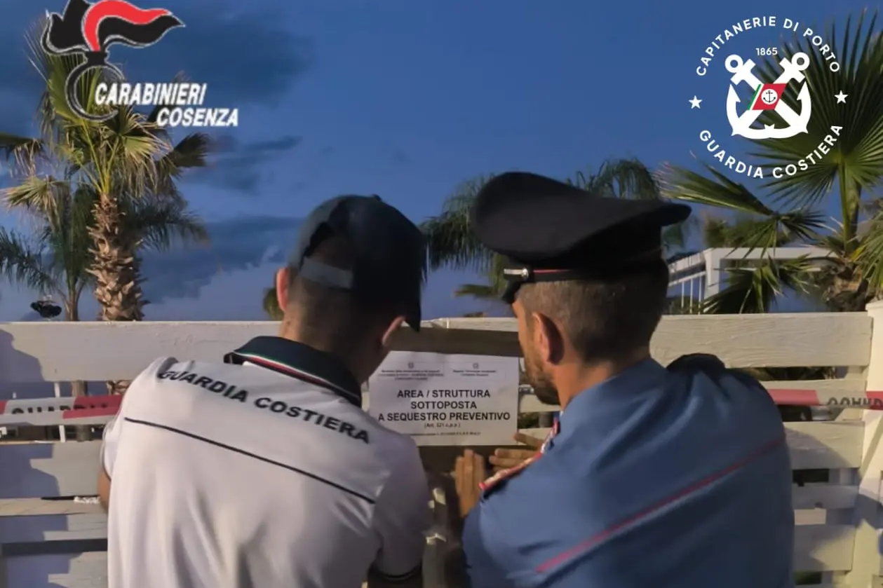 Sigilli a una discoteca abusiva di Corigliano Rossano