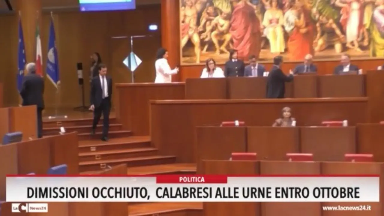 Dimissioni Occhiuto, calabresi alle urne entro Ottobre