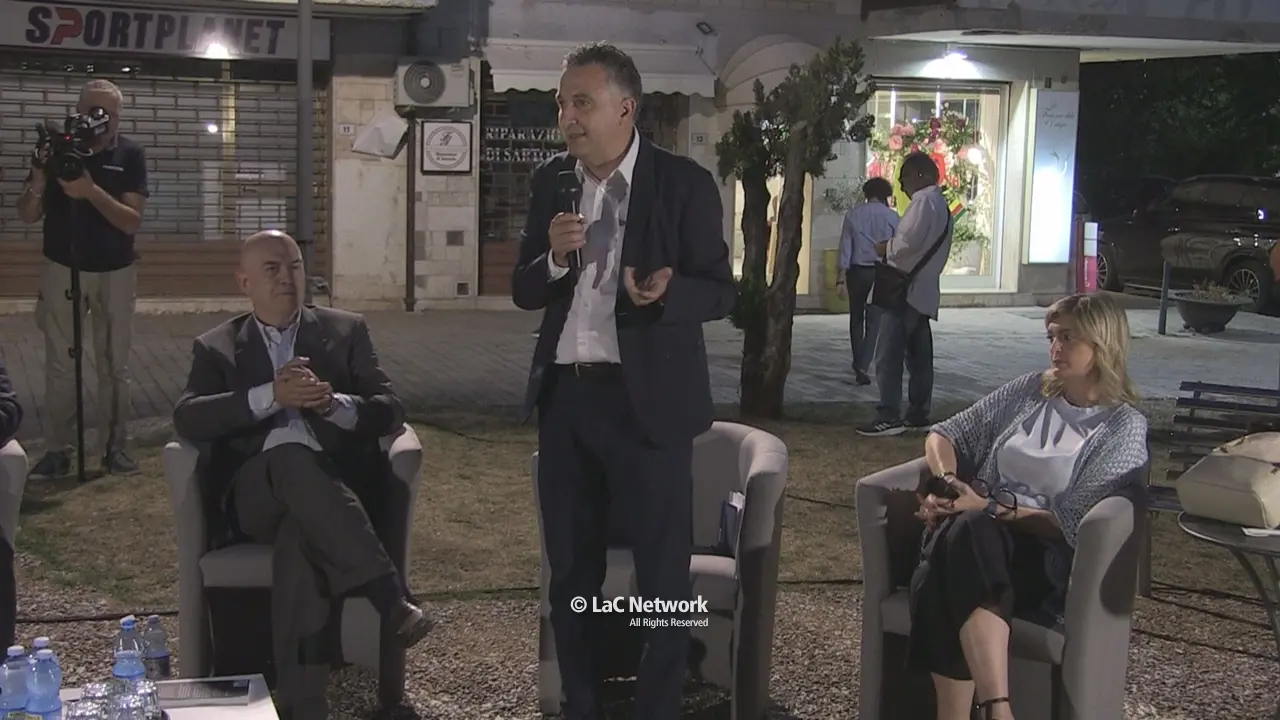 Idm è già in campagna elettorale. E Orlandino Greco bacchetta Calenda: «Contro Occhiuto dichiarazioni disdicevoli»\n