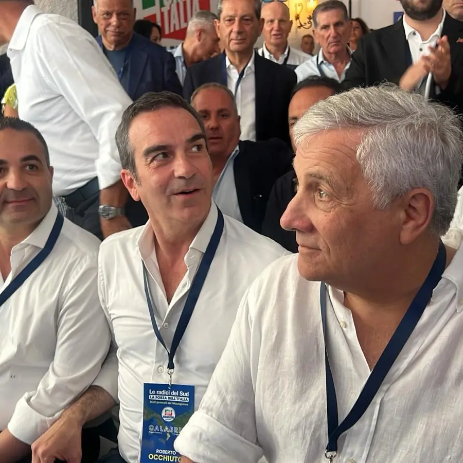 Occhiuto agli Stati generali di Fi: «Lascio perché dopo l’inchiesta la burocrazia si è fermata. Cannizzaro? È il numero uno» - LIVE\n\n\n