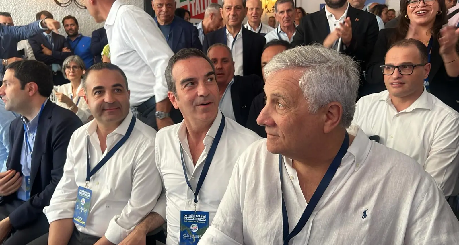 Occhiuto agli Stati generali di Fi: «Lascio perché dopo l’inchiesta la burocrazia si è fermata. Cannizzaro? È il numero uno» - LIVE