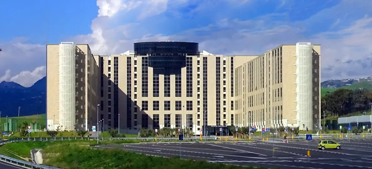 Pnrr, nuovi\u00A0ospedali e\u00A0bandi europei: ecco\u00A0i (troppi) dossier congelati dalle dimissioni di Occhiuto\n