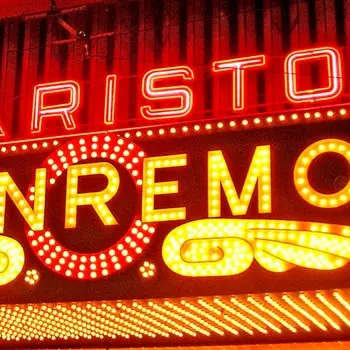 Sanremo appeso a un filo: Rai pronta a traslocare il Festival a Torino tra veleni, soldi e paura di flop\n