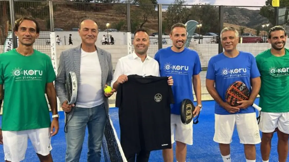 <p>Un momento dell&#39;inaugurazione</p>\\n