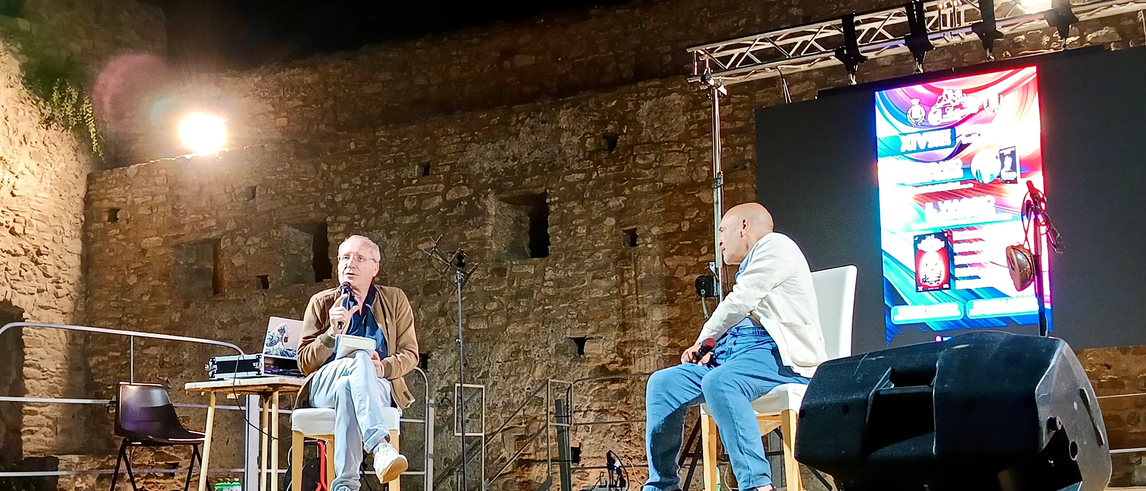 Capire il fascismo partendo da “Benito”: il Premio Caccuri comincia il suo tour da Cleto e dal libro di Bruno Guerri