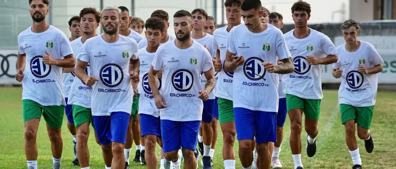 Vigor Lamezia, la preparazione estiva parte dalla Sila: mister Foglia Manzillo ne convoca ventiquattro\n