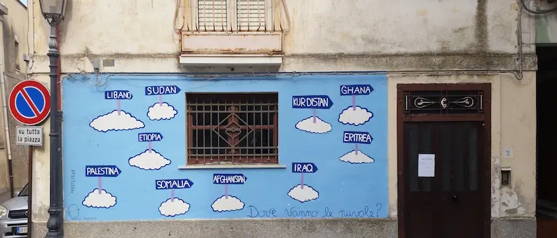 Riace e Gaza diventano “gemelle”, \u00A0Lucano: «Un\u00A0 legame tra comunità che condividono la fatica di restare umane»\n