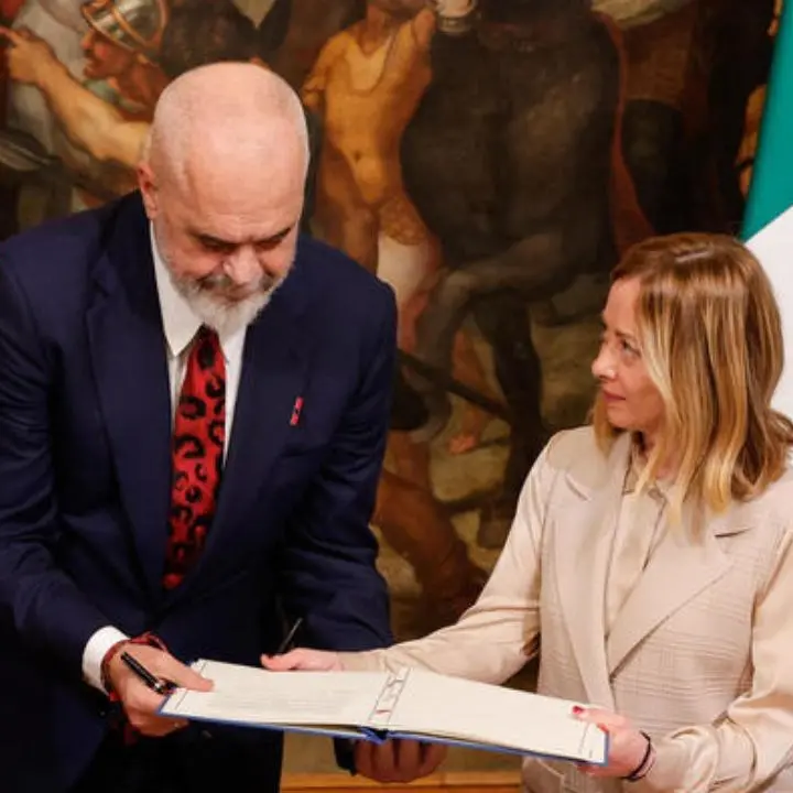 Modello Albania, flop milionario e sfida ai giudici: Meloni rilancia i Cpr di Gjader e Shengjin dopo la bocciatura Ue\n