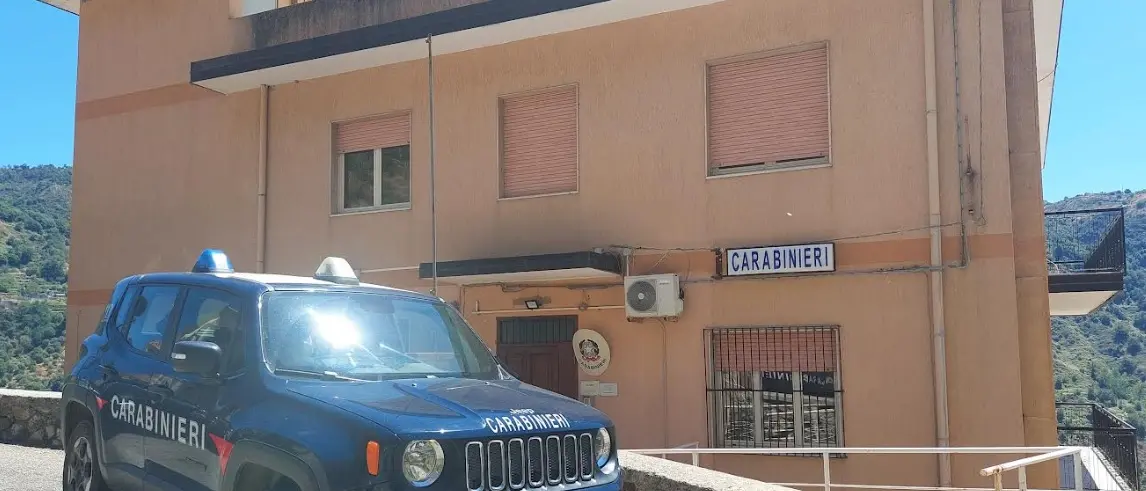 Furto di energia elettrica per 20mila euro: due persone denunciate a Cardeto\n