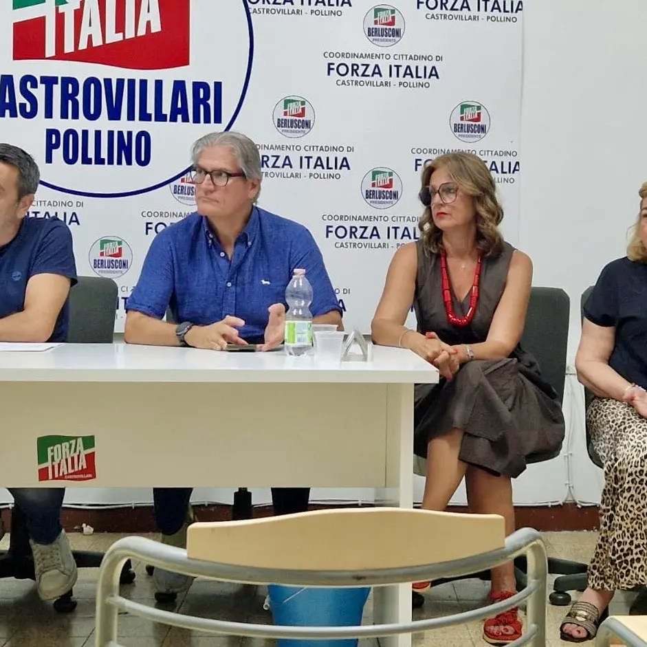 Comunali,\u00A0centrodestra unito su Castrovillari: «I cittadini non possono più attendere»\n