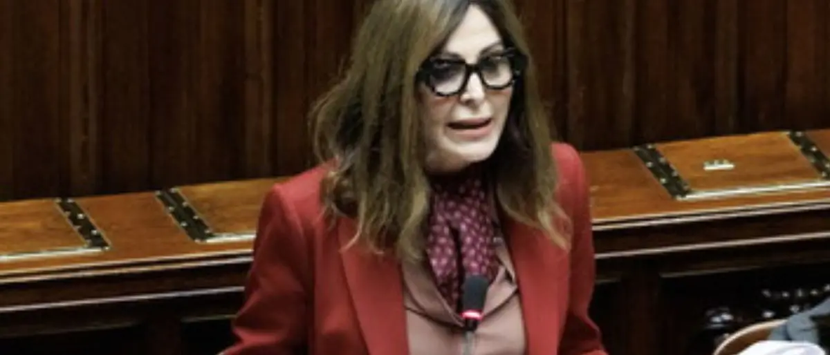 Daniela Santanchè, le chat la inchiodano ma il ministro\u00A0si appella alla Giunta per le immunità per bloccare le prove dei pm\n