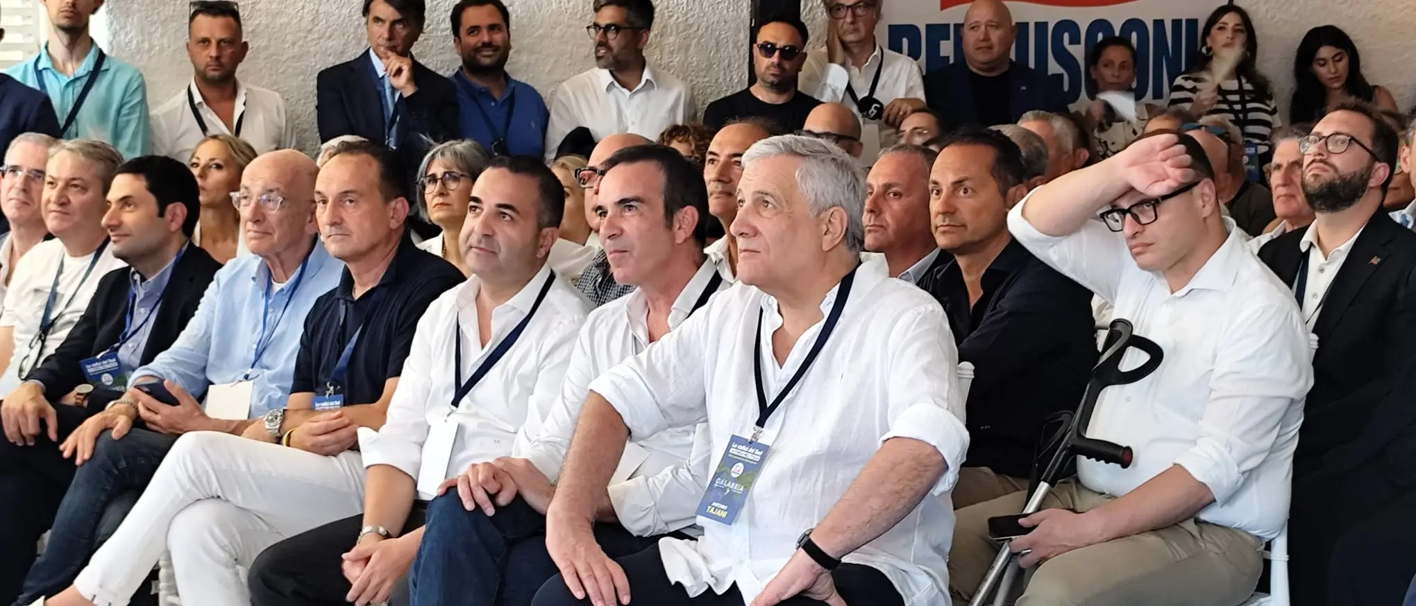 L’ammissione freudiana di Tajani: Occhiuto si è dimesso per l’inchiesta. Ma lo strappo politico non ferma le indagini…\n