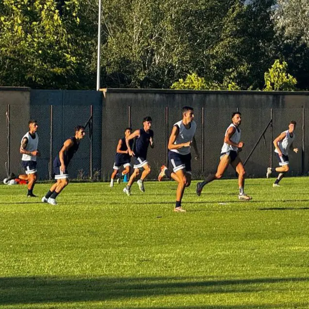 Cosenza, primo allenamento post-Lorica. Recuperano Kouan e Dalle Mura
