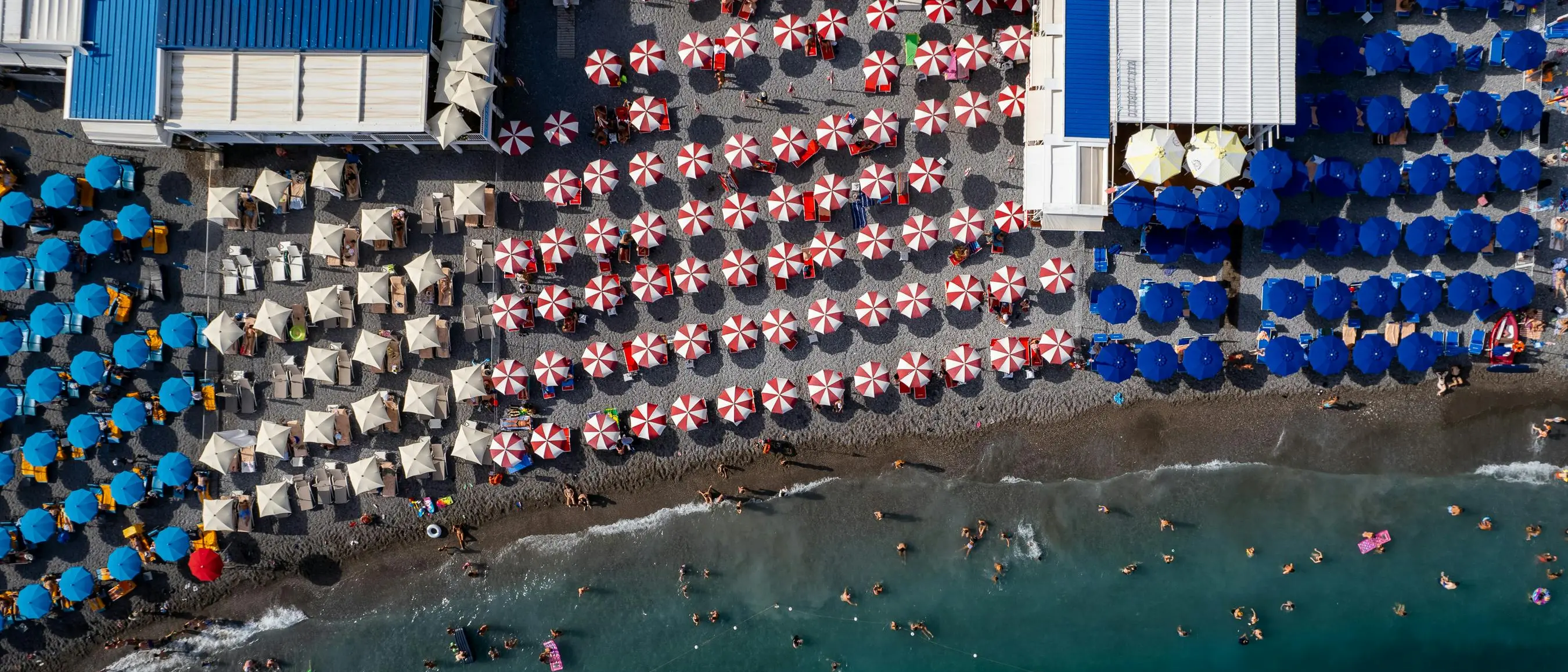 Tassa\u00A0di soggiorno, incassi record in Calabria:\u00A0Vibo guida con 16 milioni, Reggio Calabria vola con +90% in un anno\n