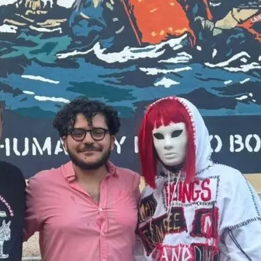 “L’umanità non ha confini”, a\u00A0Riace il nuovo murale di Laika dedicato\u00A0al modello di accoglienza\n