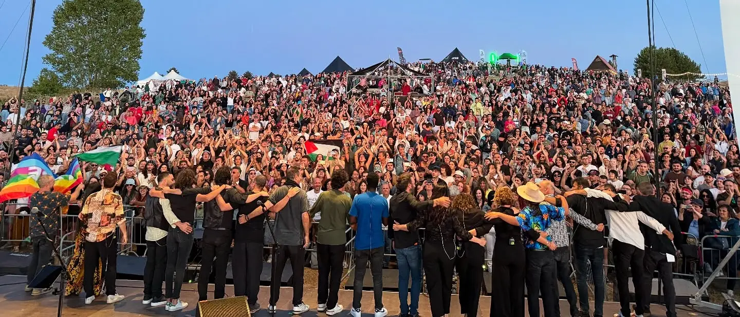 Max Gazzè cattura Camigliatello: musica\u00A0e impegno al Be Alternative Festival