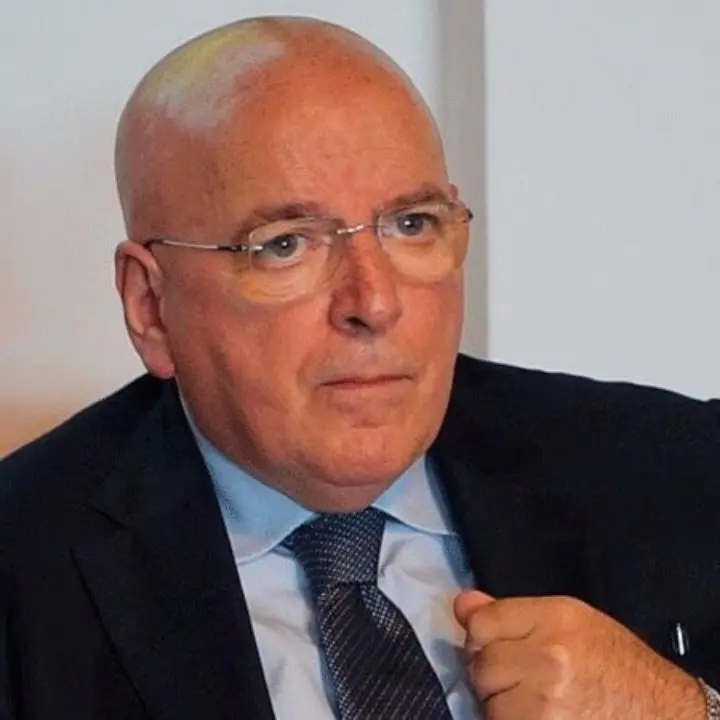 Sicurezza e bonifica del Sin a Crotone, Oliverio: «In stan by la convenzione per incrementare personale Arpacal. S’intervenga»\n