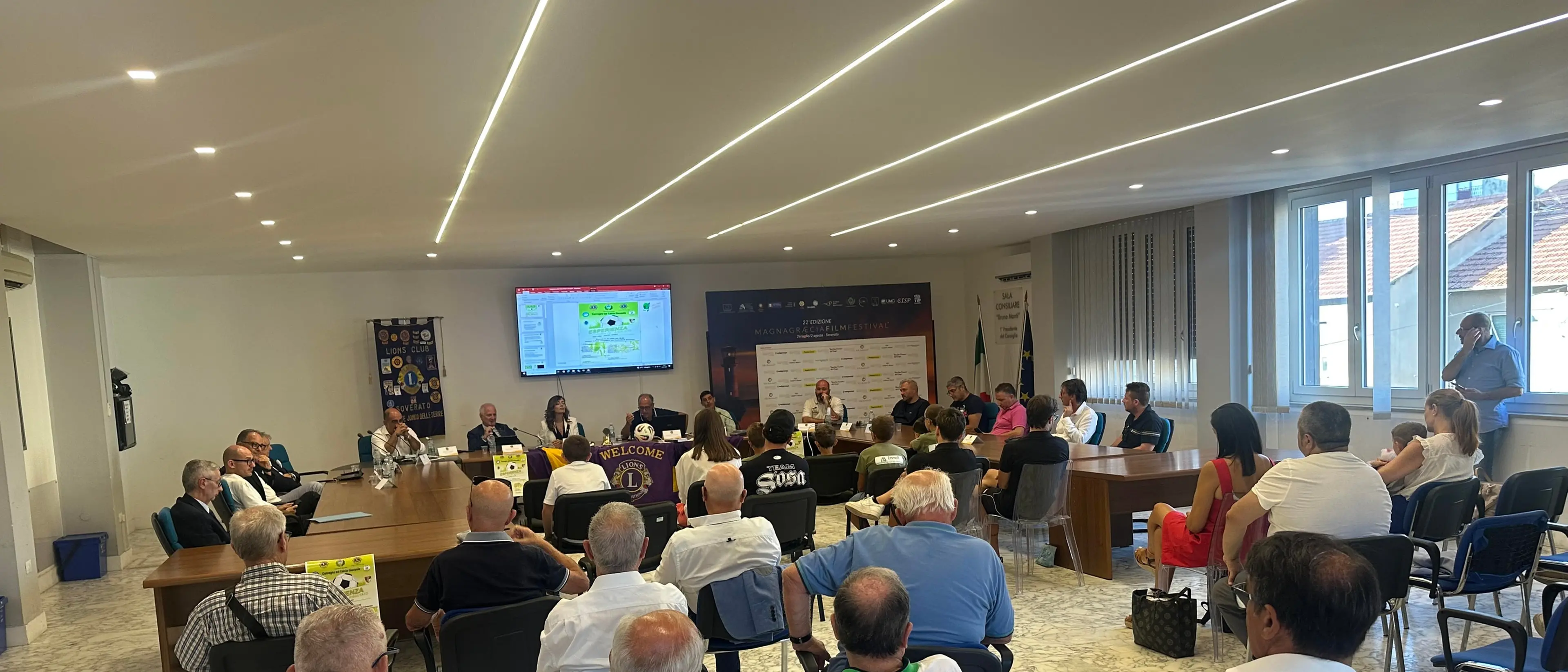 Non solo sport, il calcio come strumento di educazione e crescita: focus a Soverato\n