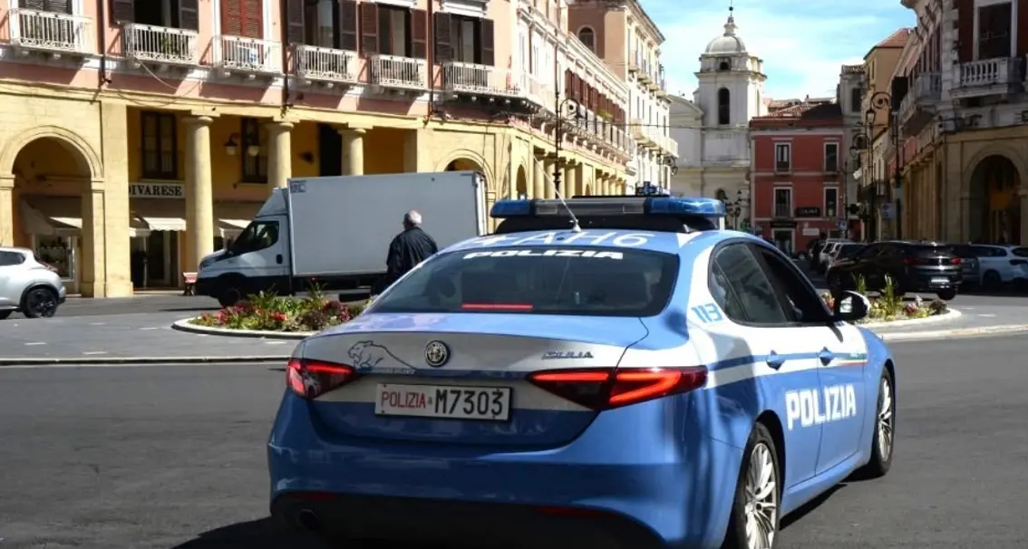 Crotone, minacce di morte e insulti all’indirizzo dell’ex e del suo nuovo compagno: scatta il divieto di avvicinamento\n