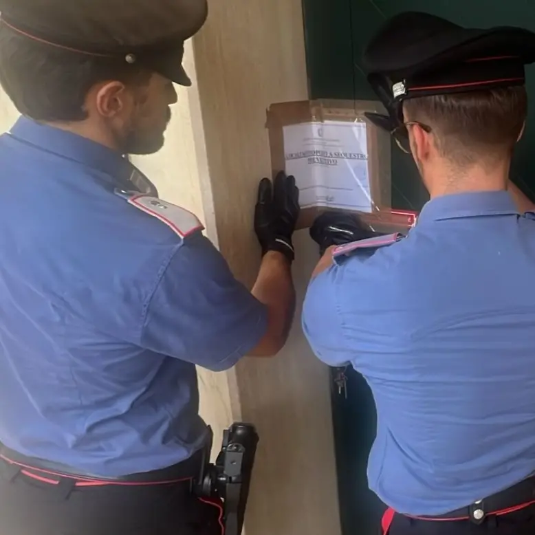 Finti dentisti in uno studio abusivo, a Rizziconi i carabinieri sequestrano un ambulatorio\n