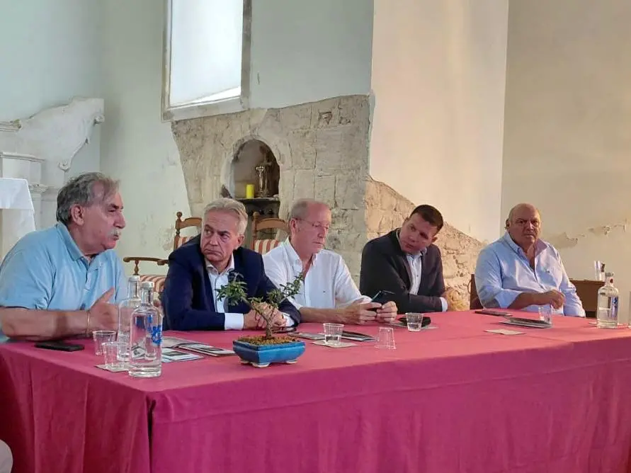 Valorizzazione dei borghi e territorio, al Premio Letterario Caccuri si discute del futuro della Calabria\n