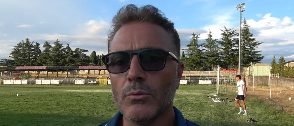 Promozione, l’Acri riaccende i motori. Terranova: «Squadra giovane ma competitiva. La città ci aiuti a crescere»\n