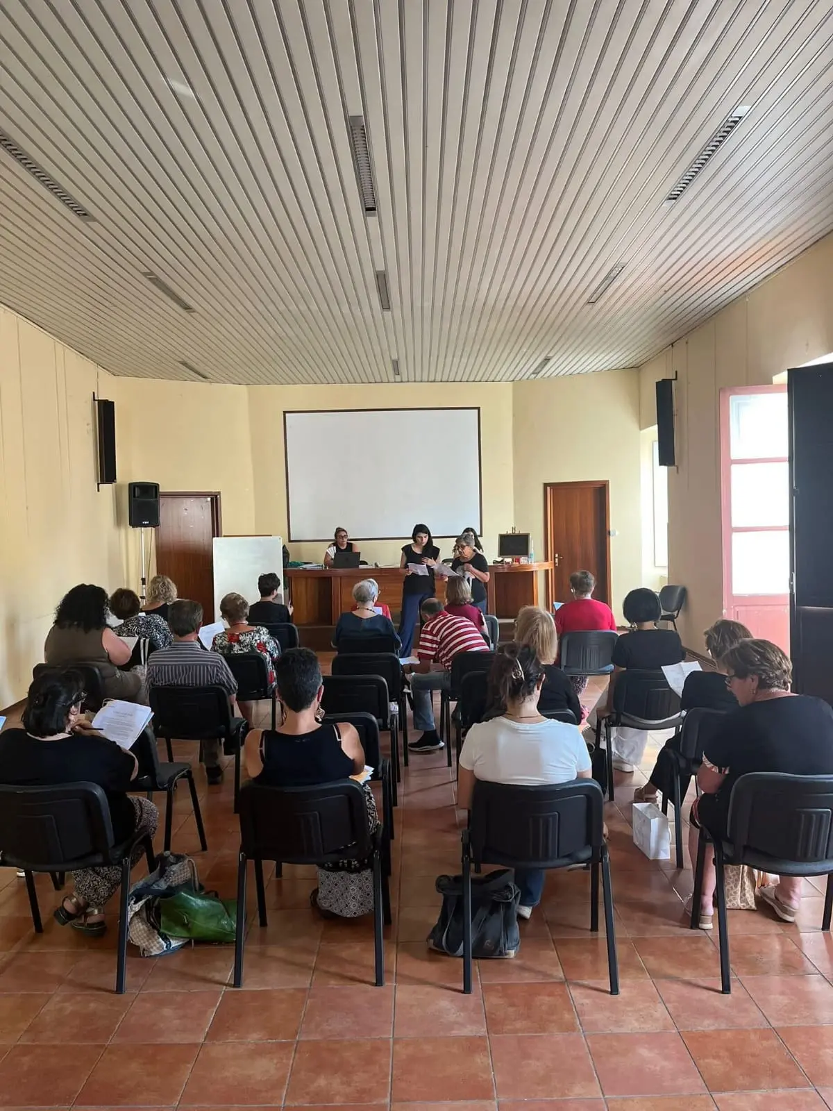 “Argento Vivo”, letture e canto per il benessere\n