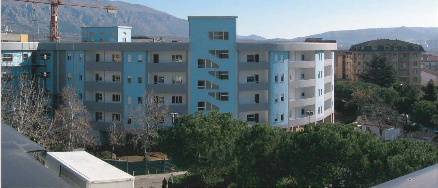 Castrovillari, chiesto il rinvio a giudizio per due medici dopo la morte di De Rasis