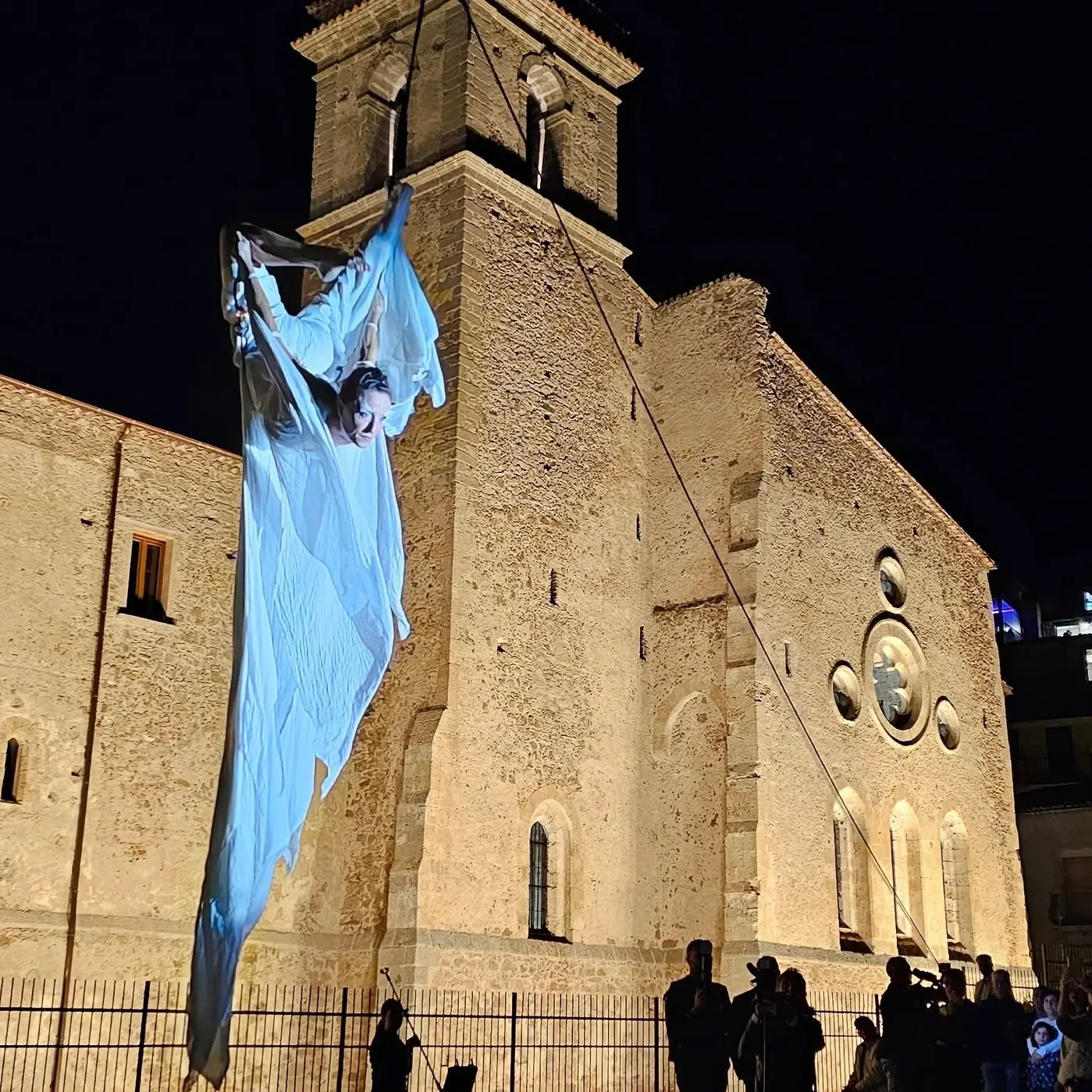 Il gioiello ritrovato, l’Abbazia florense\u00A0ha un nuovo volto: «Ora sia patrimonio Unesco»\n
