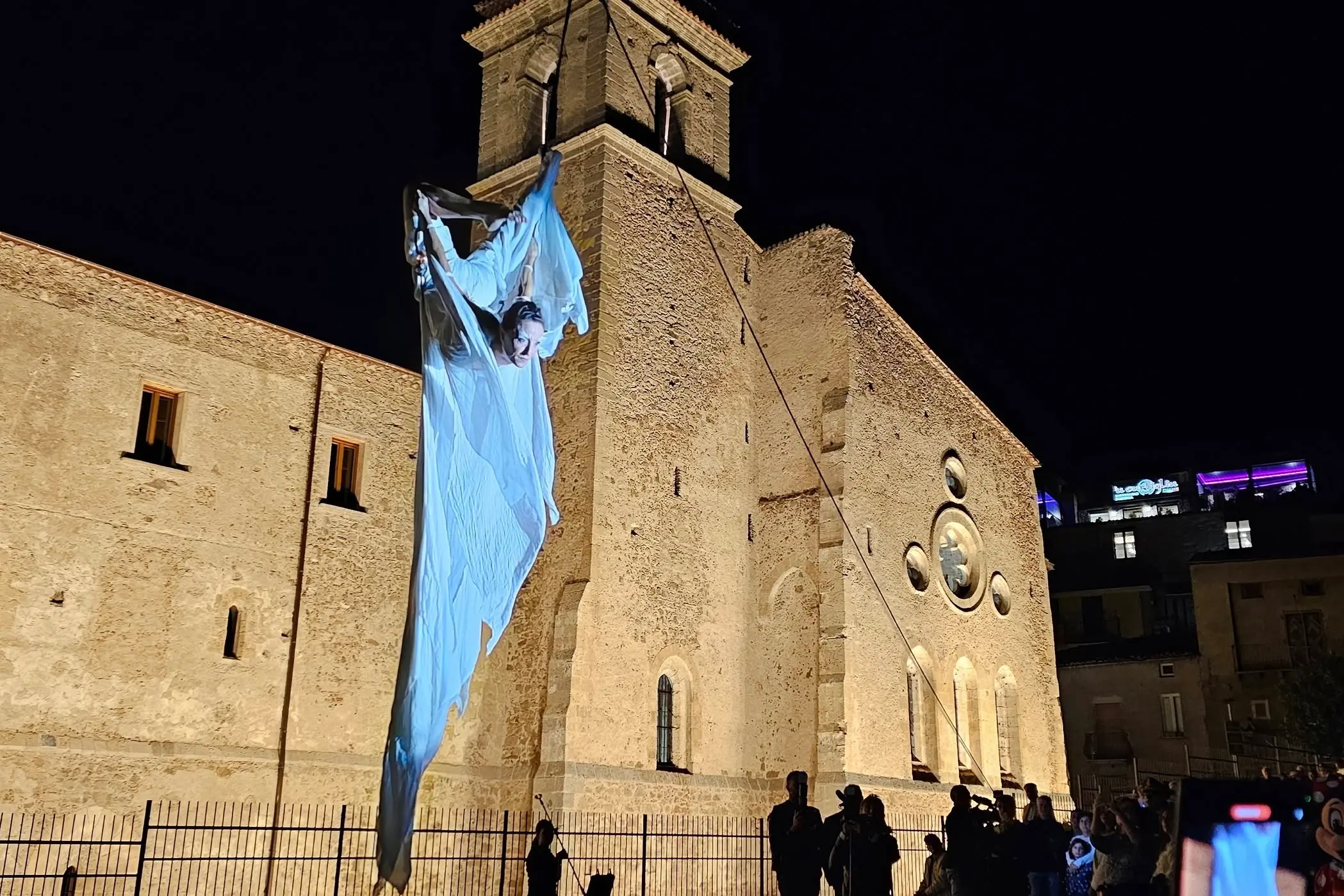 Il gioiello ritrovato, l’Abbazia florense\u00A0ha un nuovo volto: «Ora sia patrimonio Unesco»\n