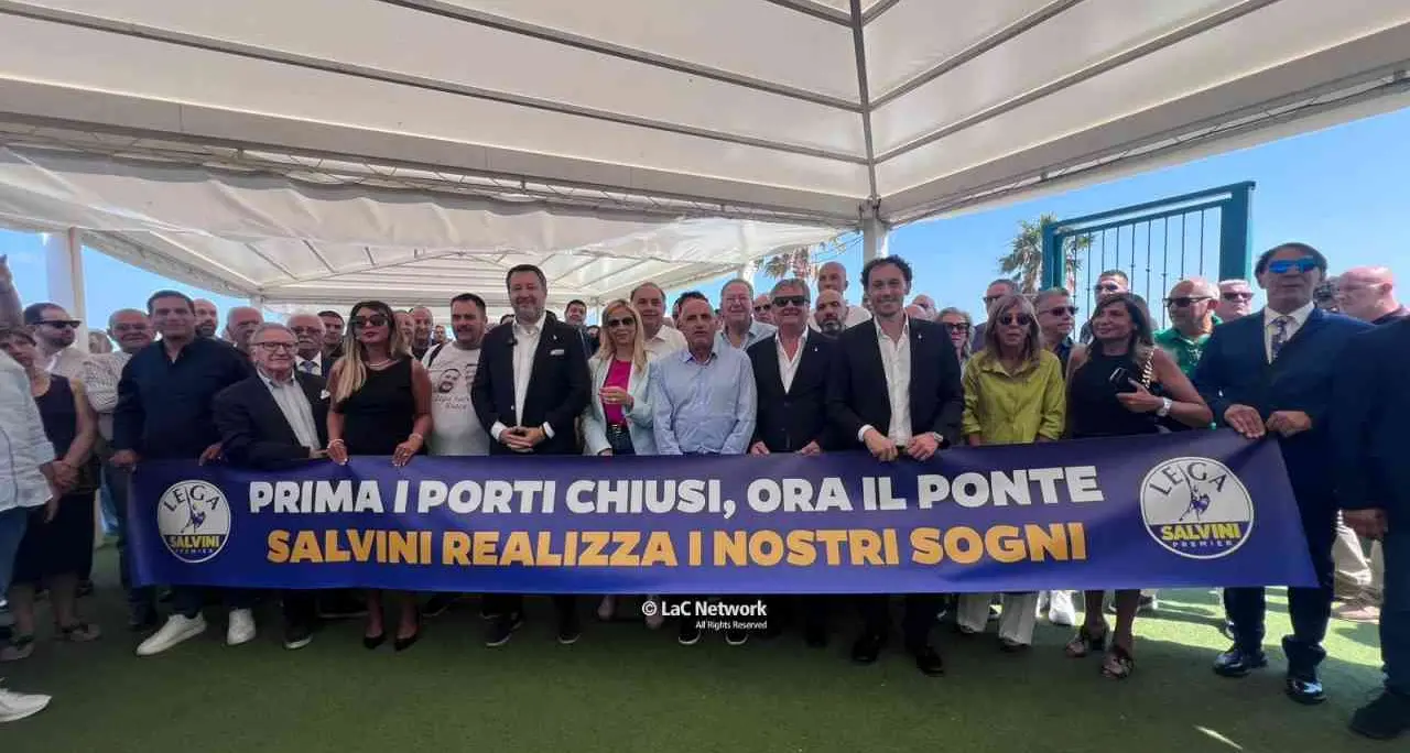 Ponte sullo Stretto, Salvini in Calabria: «Qui lavoratori da tutto il mondo ma prima coinvolgeremo i giovani del posto»