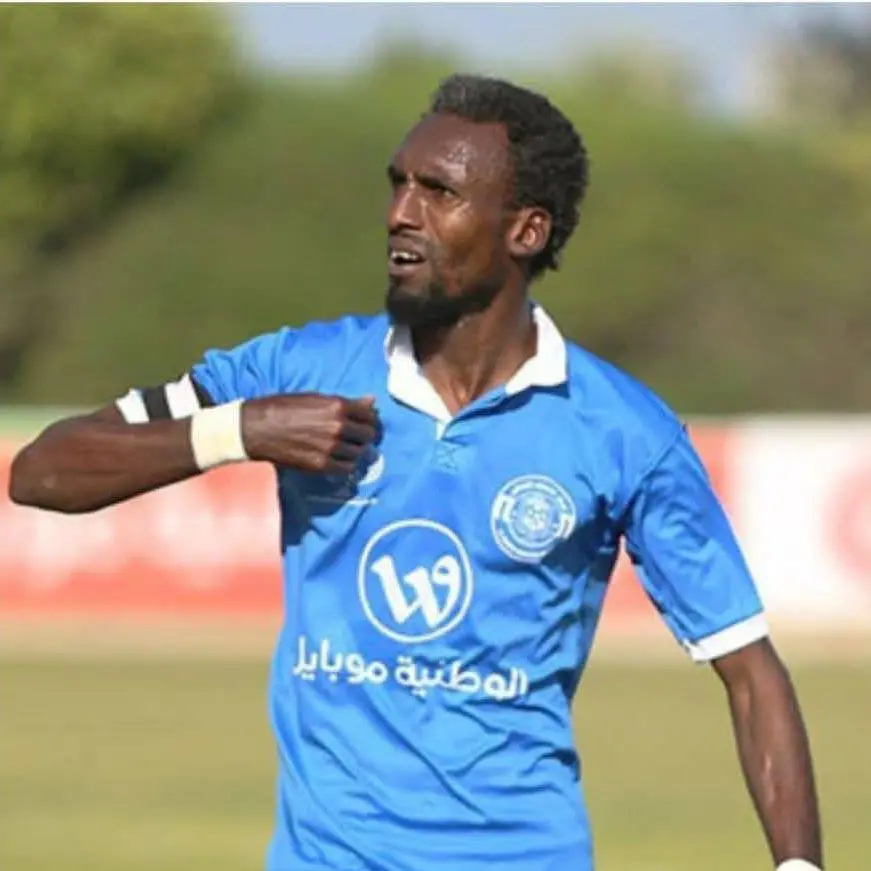 Ucciso mentre aspettava il pane: la leggenda del calcio palestinese Suleiman Al-Obaid colpito a Rafah\u00A0\n