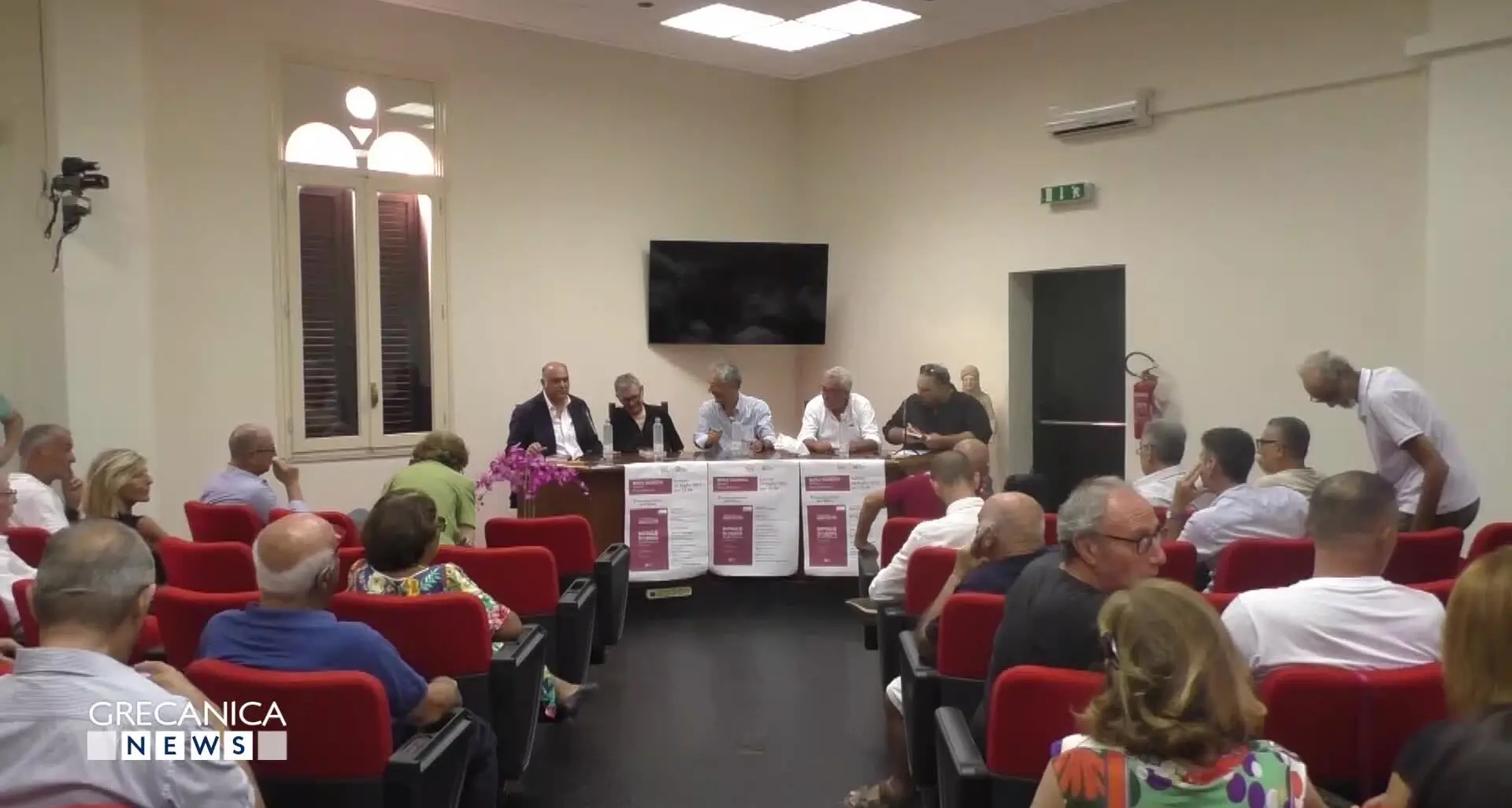 Saverio Zavettieri presenta il libro Battaglie di libertà\"