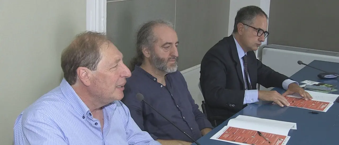 Il ballerino e presentatore tv Stefano De Martino atteso al Festival Euromediterraneo di Altomonte\n